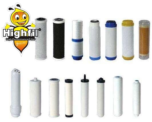 Swimming pool filter:Melt spray;:Water purifier;